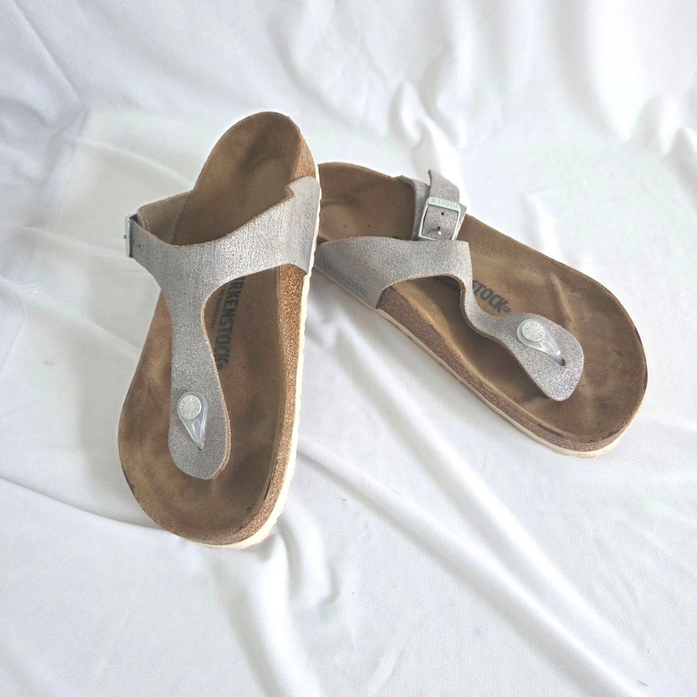 Birkenstock "Gizeh" Silver Metallic Thong Sandals Womens 38/size 7.5